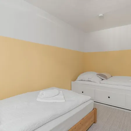 Zur Alten Burg/familientreffen/edersee