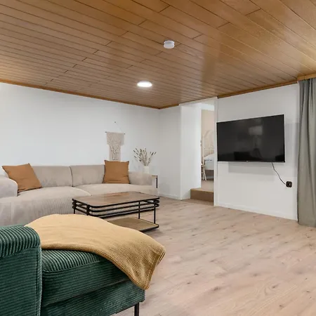 Holiday home Zur Alten Burg/familientreffen/edersee Vohl