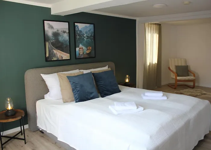 Zur Alten Burg/familientreffen/edersee Vöhl